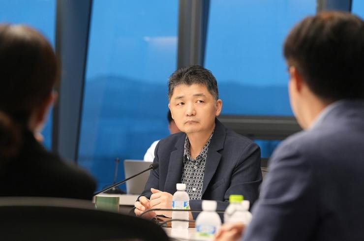 Kakao’s future uncertain as leader faces arrest