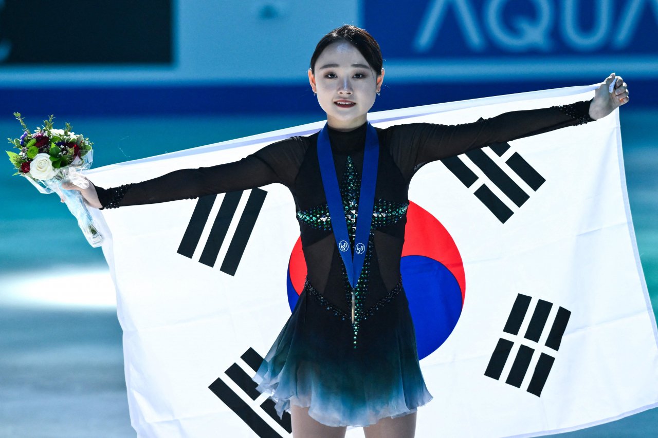 S. Korean Kim Chae-yeon wins bronze at figure skating worlds