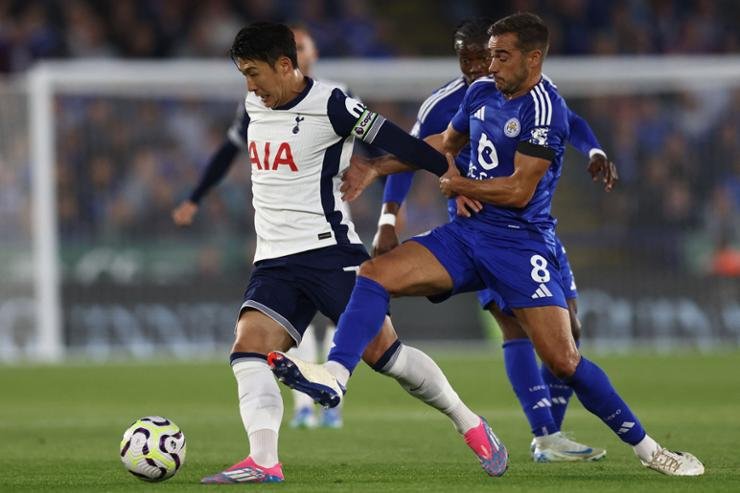 Son Heung-min opens 10th Premier League season with goalless performance in draw