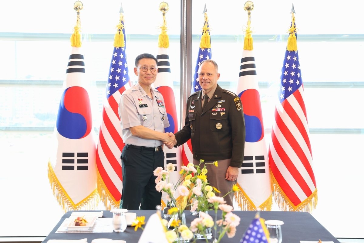 S. Korea, US Army chiefs discuss strengthening combined defense posture