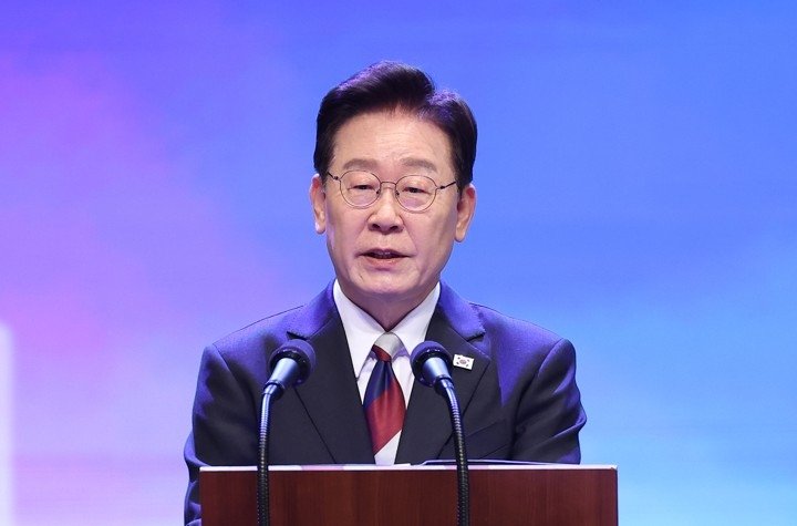 Lee calls for swift measures to minimize damage from heavy rains