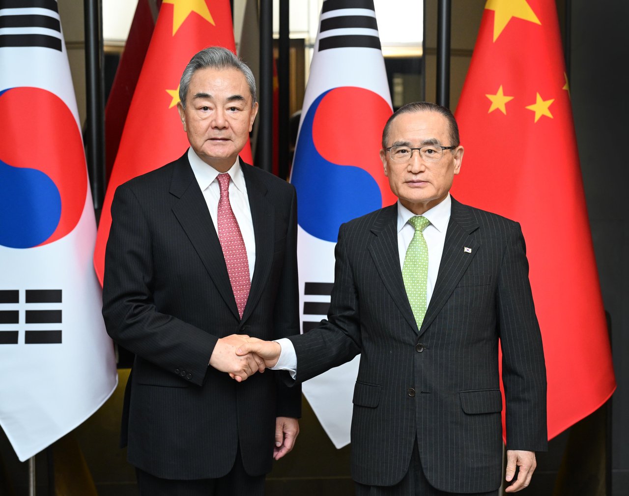 Seoul, Beijing agree to ‘close communication’ on Peninsula affairs: Cheong Wa Dae