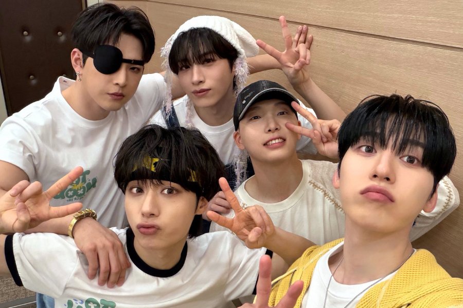 ONEUS Announces Dates And Cities For 2026 World Tour “FULL MOON”