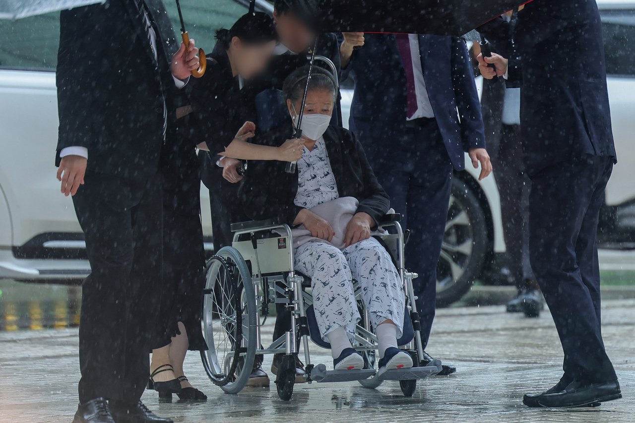 Shinchonji mobilized 56,000 adherents to join PPP, Unification Church funds went to at least 132 political figures, probe finds