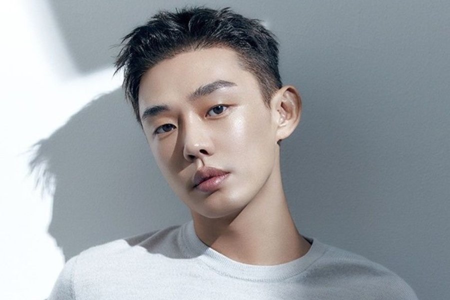 Yoo Ah In Signs With BILLIONS As Agency Addresses His Past And Acting Comeback