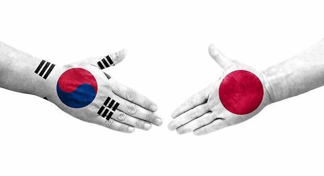 Korea, Japan discuss chip, AI cooperation in economic security dialogue