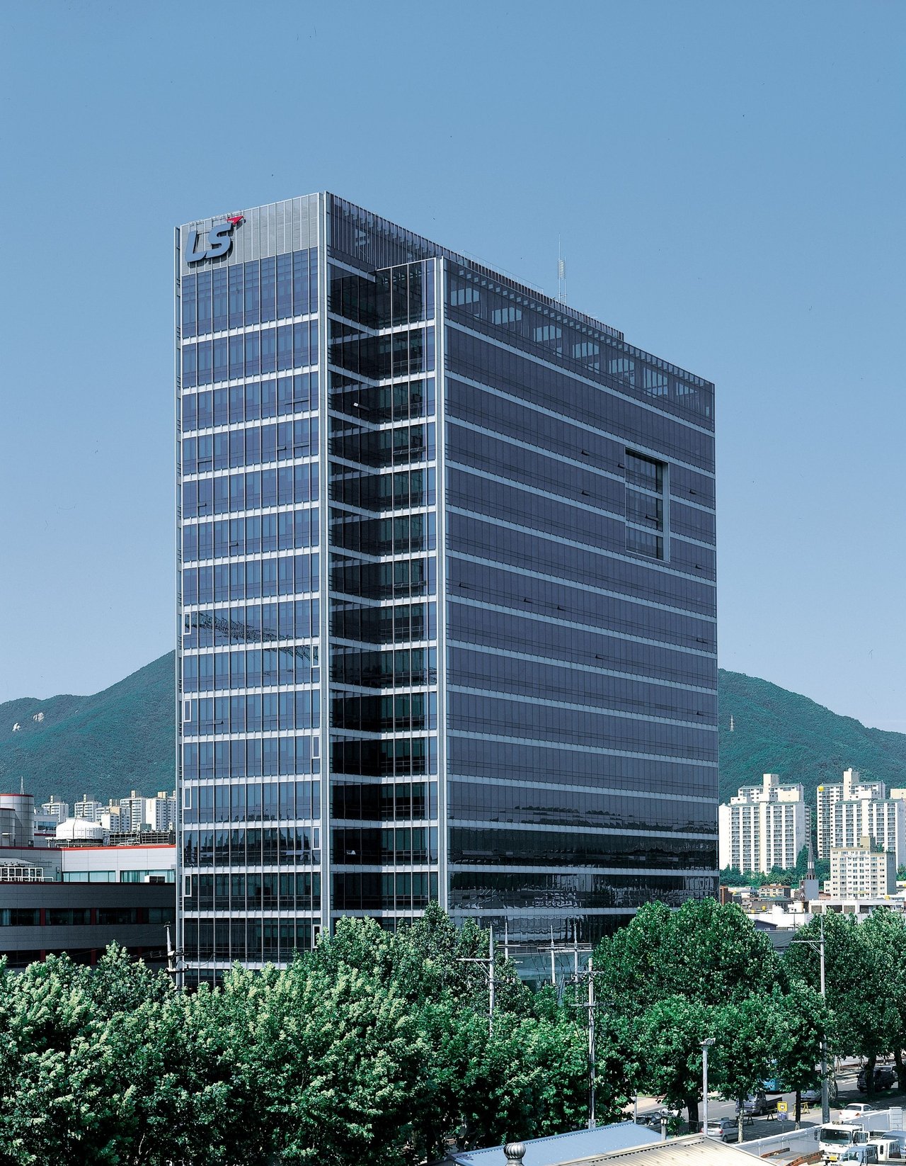 LS Cable targets AI data center infrastructure with superconducting technology