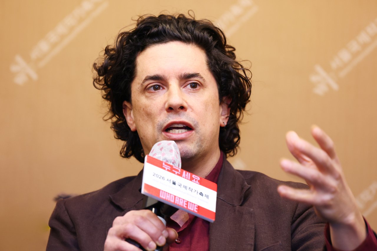 ‘Who are we?’ Seoul Writers Festival asks what makes us human