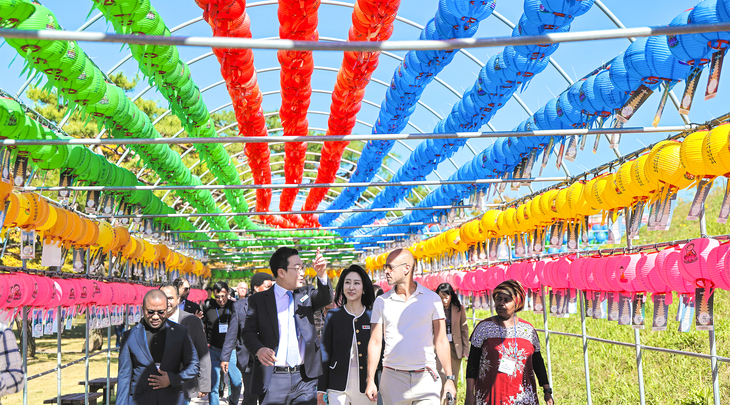 High-speed elevators, culture and tradition: Chungju makes its pitch to the world