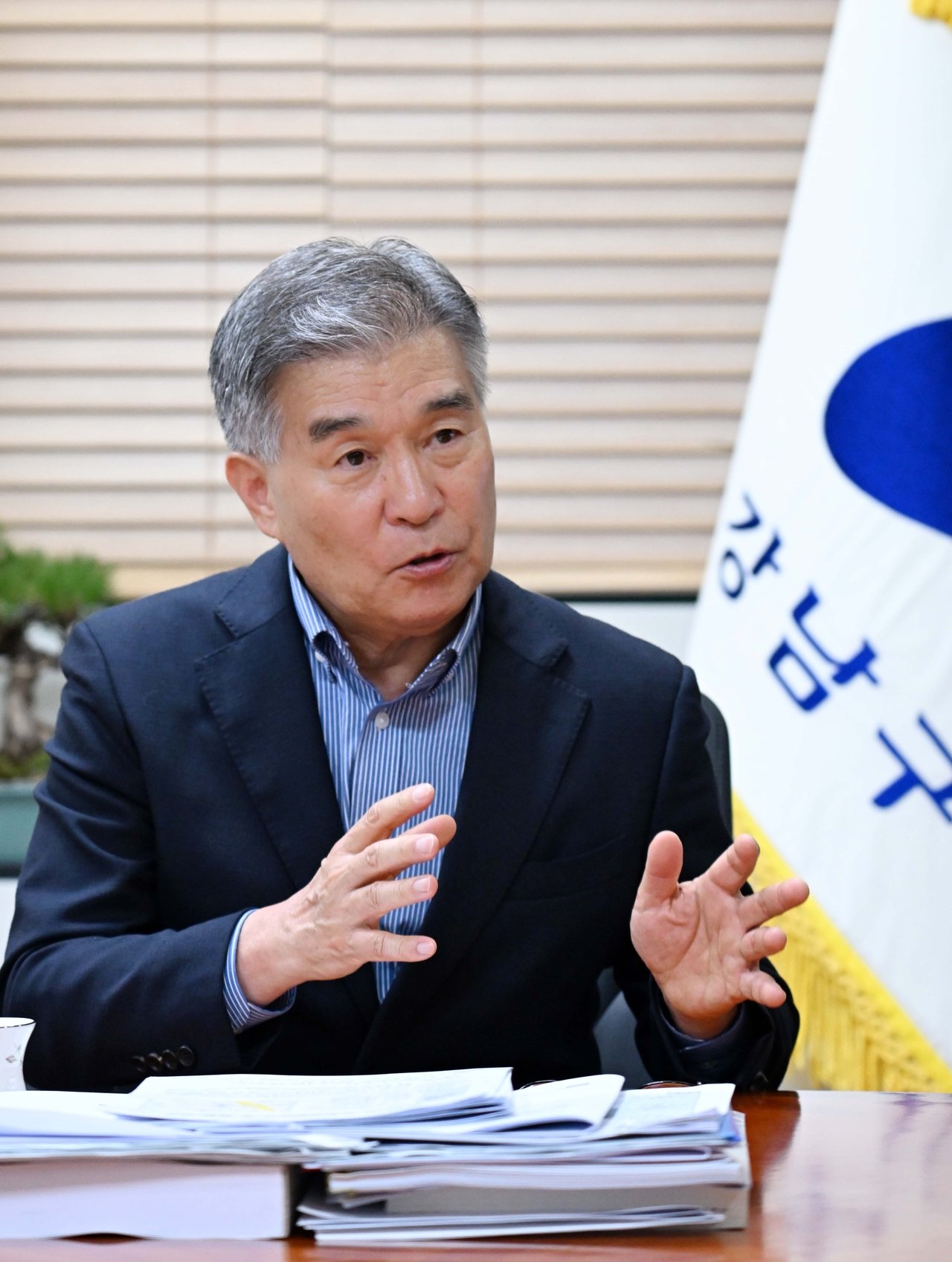Gangnam goes all out to attract AMD AI research center to Suseo Station